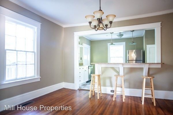Foto del edificio - 4 br, 2 bath House - 217 Hillsborough St.