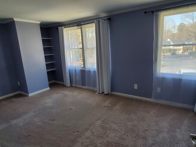 Building Photo - 7728 Crown Crest Ct