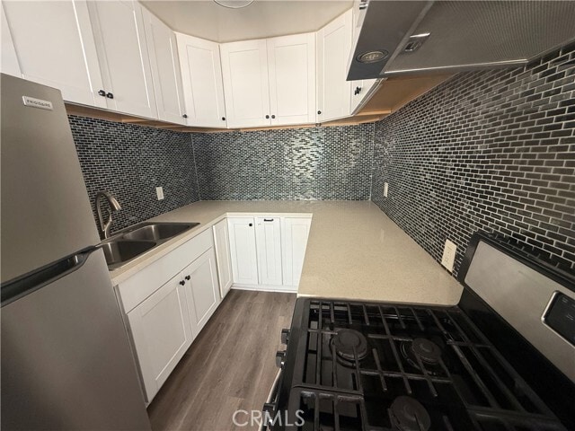 Foto del edificio - 1193 N Ardmore Ave