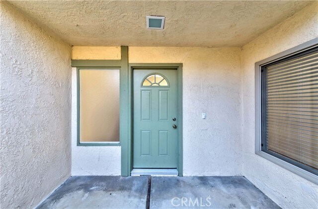 Building Photo - 501 Pecan Way