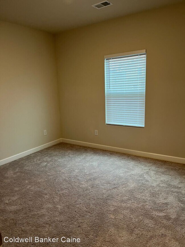 Foto del edificio - 3 br, 2 bath House - 921 Appalachian Drive