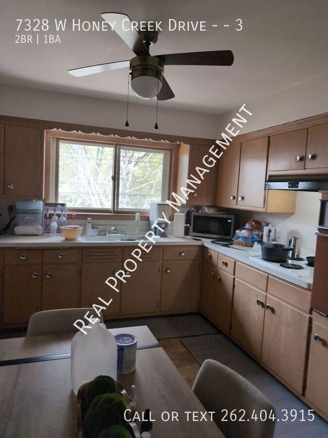 Building Photo - 7328 W Honey Creek Dr