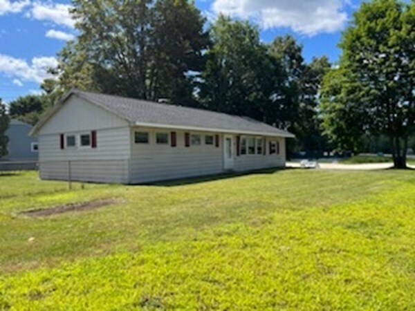 Foto del edificio - 149 Lyman St