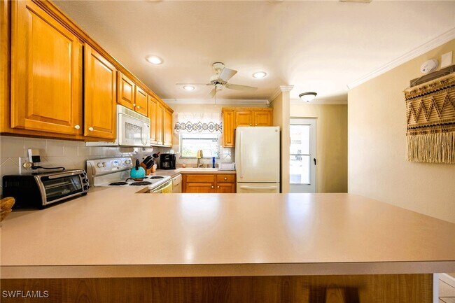 Foto del edificio - 6777 Winkler Rd
