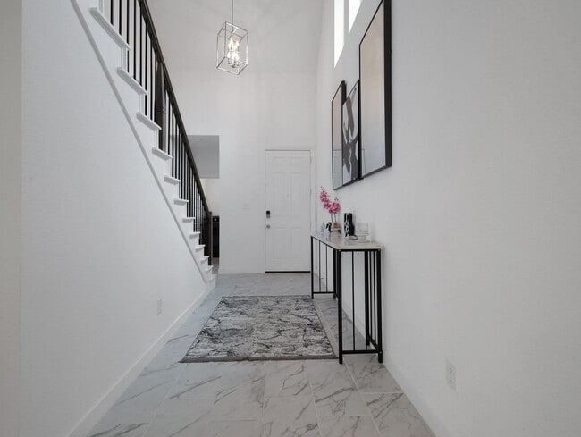 Building Photo - 3936 Mercedes Bend