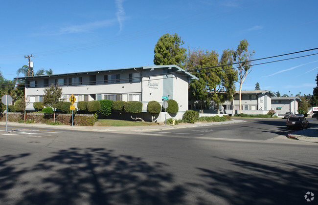 Foto del edificio - Bradford Apartments