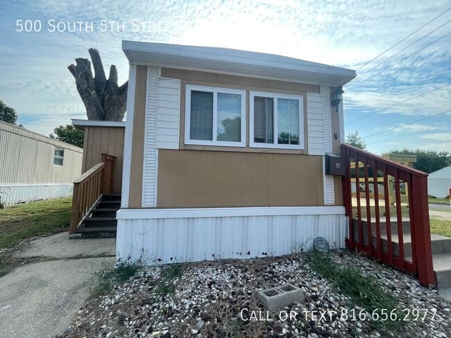 Foto del edificio - 500 S 5th St