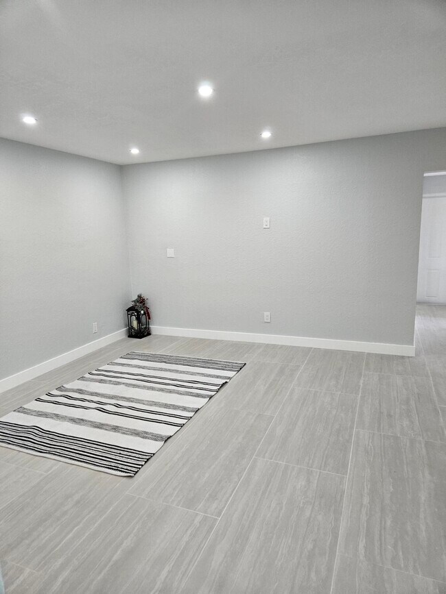 Foto del edificio - 2010 NE 33rd St