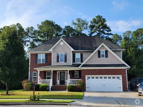 Building Photo - 611 Stagecoach Dr