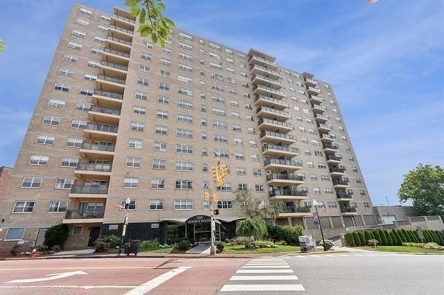 Building Photo - 7100 JFK Blvd E