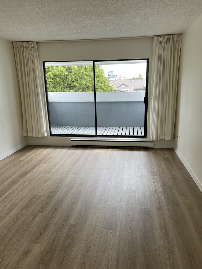 Photo du bâtiment - Skyline Apartments