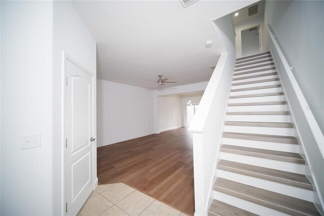 Building Photo - 3061 Rodrick Cir