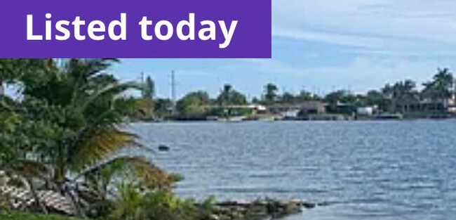 Building Photo - 10774 SW 51st Dr