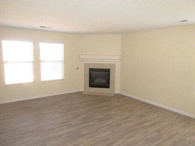 Building Photo - 5351 Feather Rock Pl NW