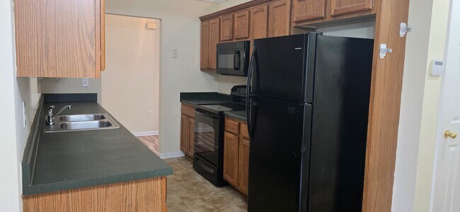 Foto del edificio - 85 Cashew Ct