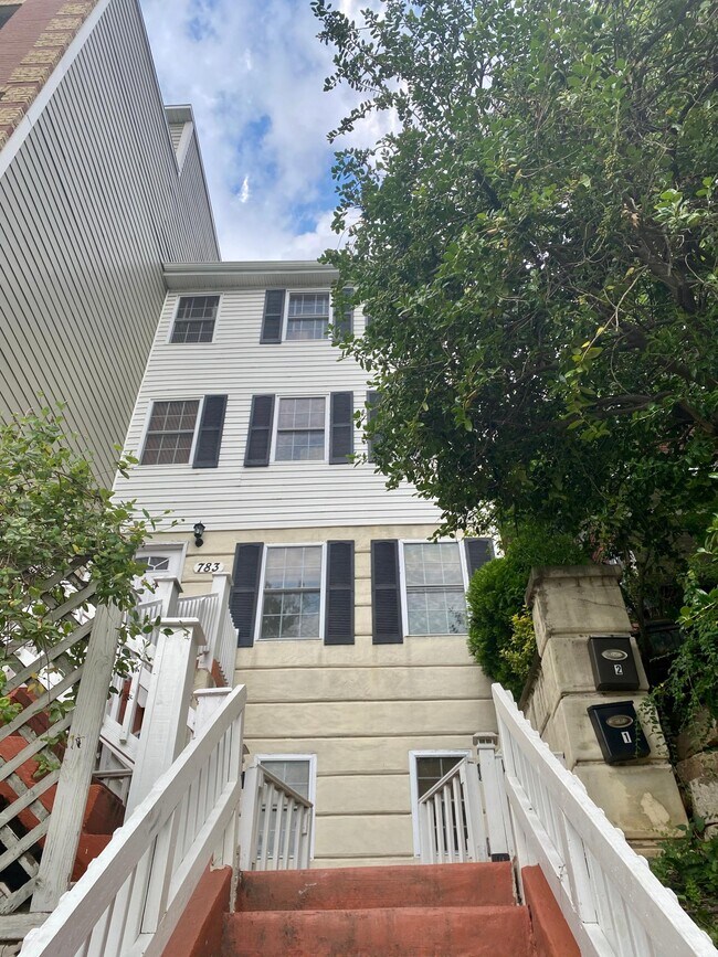 Building Photo - 783 Irving Street NW