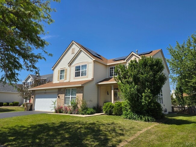 Building Photo - Updated 5 bedroom Kenosha home