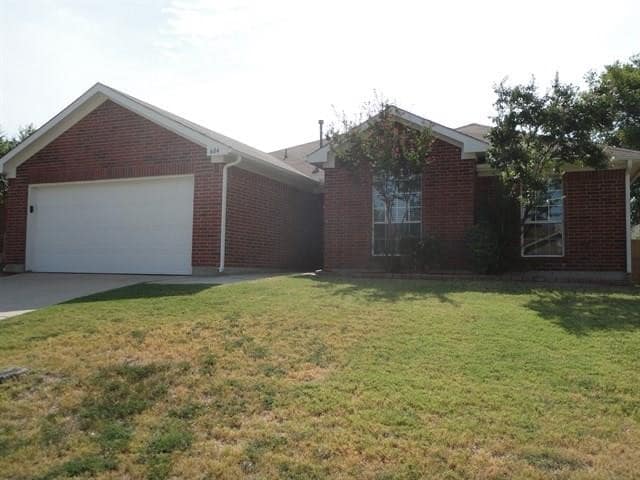 Primary Photo - 604 Douglas Dr