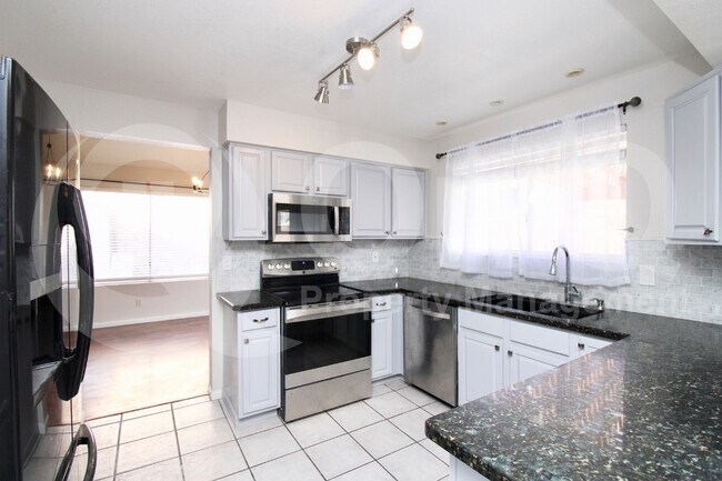 Foto del edificio - 431 E Sierra Madre Ave