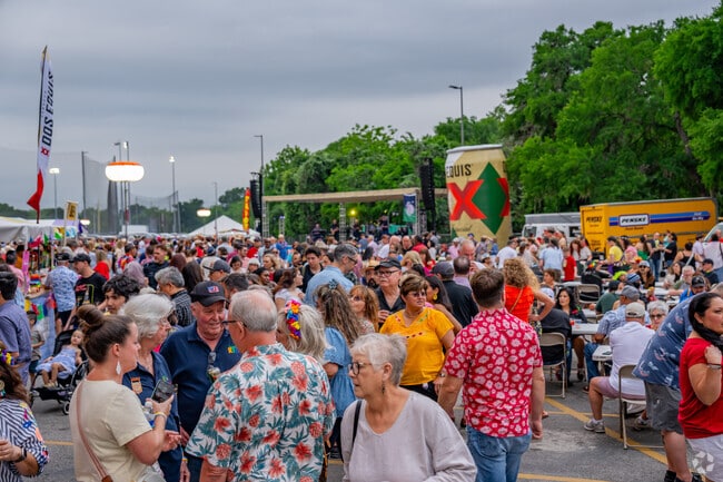 Alamo Heights Night is the largest event in Alamo Heights.