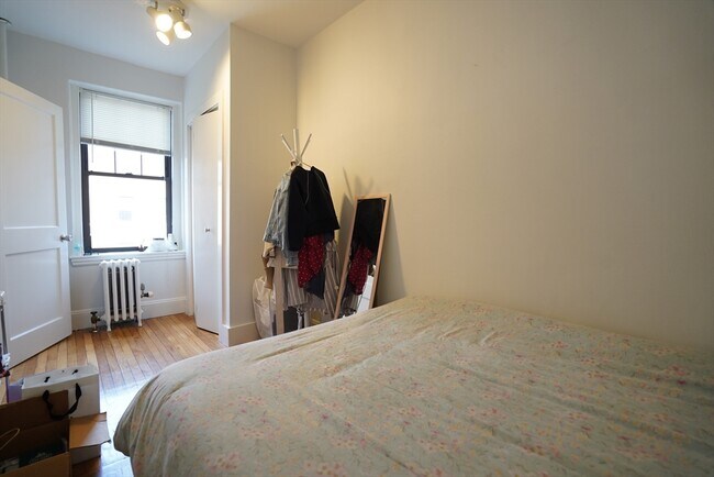 Foto del edificio - 70 Queensberry St