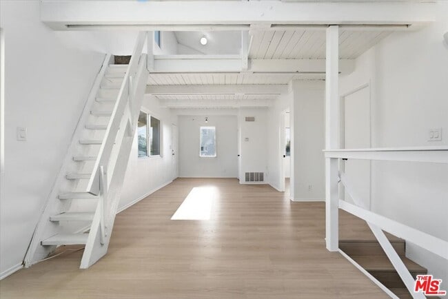 Building Photo - 2513 190th St