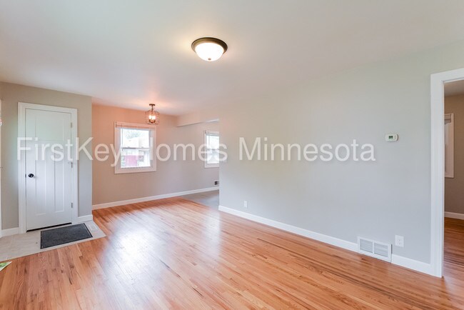 Foto del edificio - 11712 Norway St NW