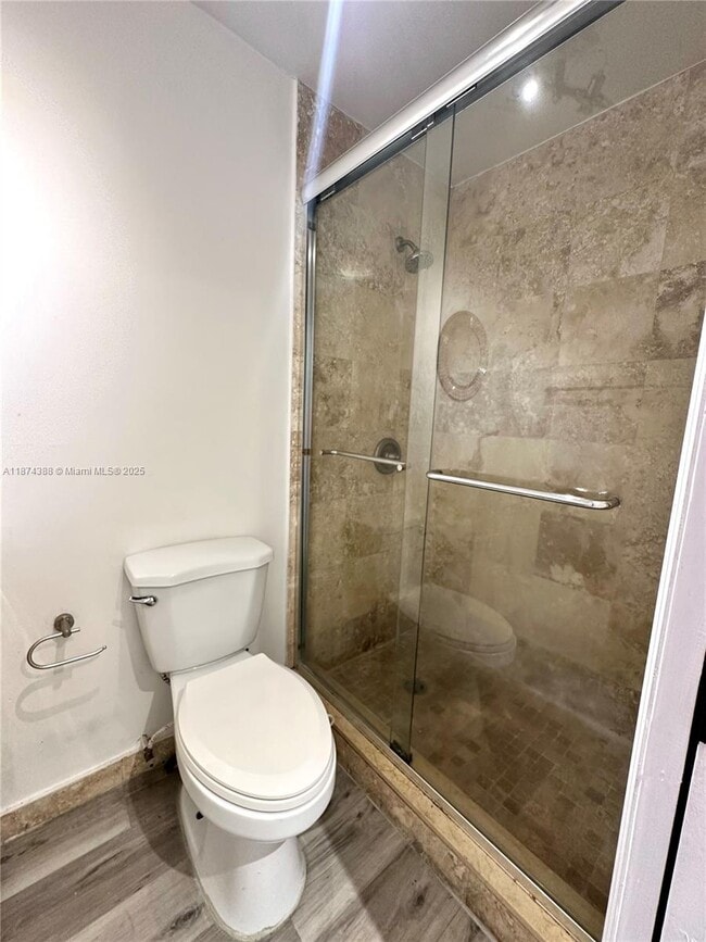 Foto del edificio - 815 83rd St