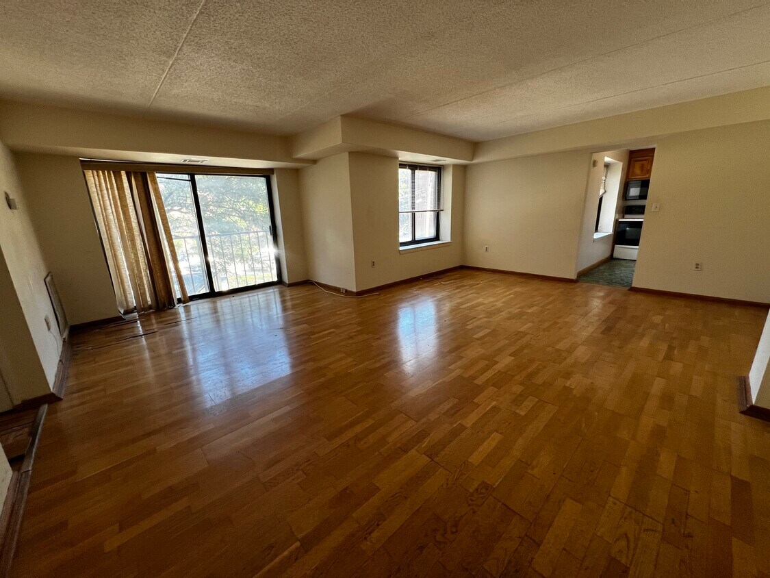 Foto principal - 1253 Beacon St