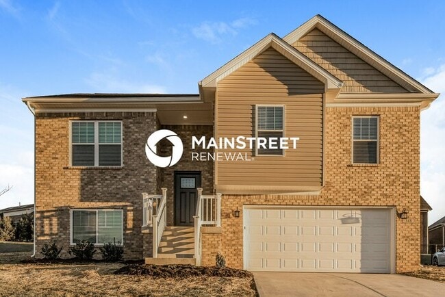 4 Bedroom Pet-Friendly Home in Shepherdsville, KY with Main Street Renewal - 4 Bedroom Pet-Friendly Home in Shepherdsville, KY with Main Street Renewal