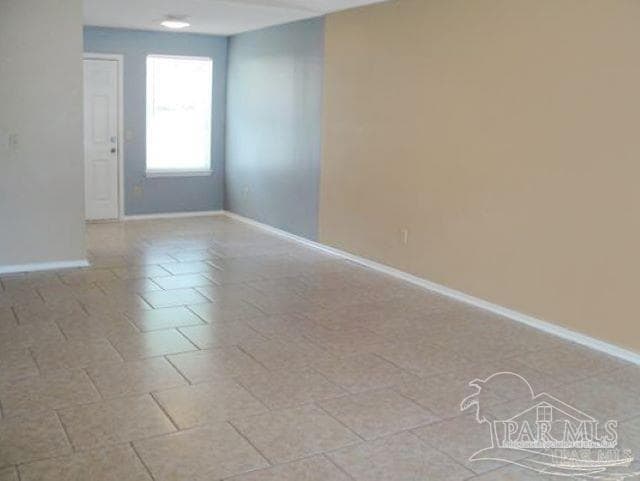 Foto del edificio - 417 Oak Knoll Ln
