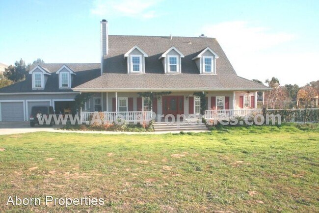 Building Photo - 2412 Heritage Manor Dr