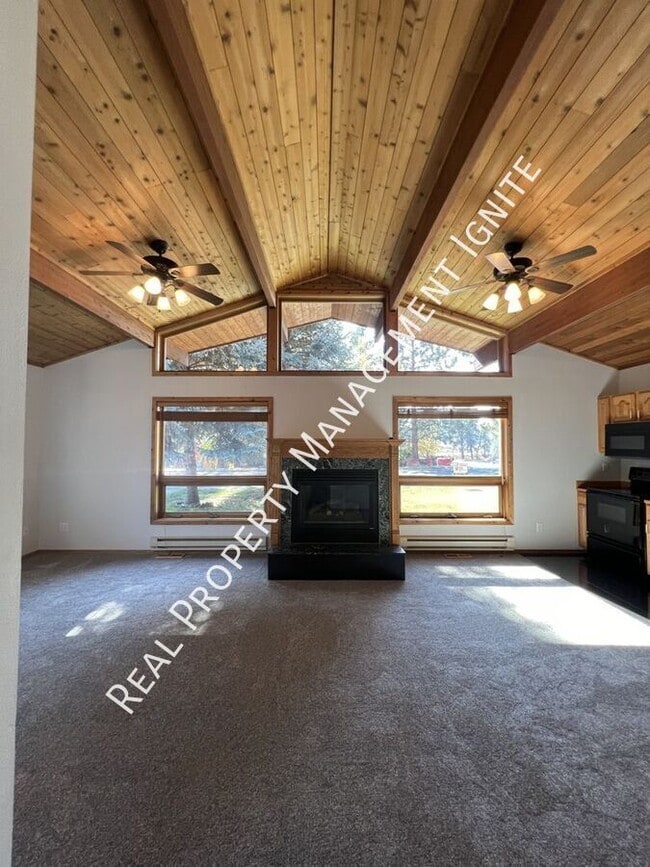 Foto del edificio - 1782 SW Forest Ridge Ave