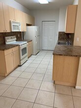 Building Photo - 3565 Forest Hill Blvd