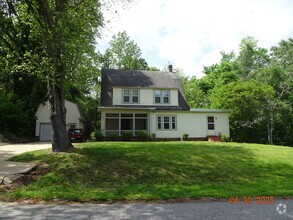 Building Photo - 7837 Church Ln