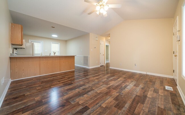 Building Photo - Adorable 3BR 2BTH Home in Knightdale