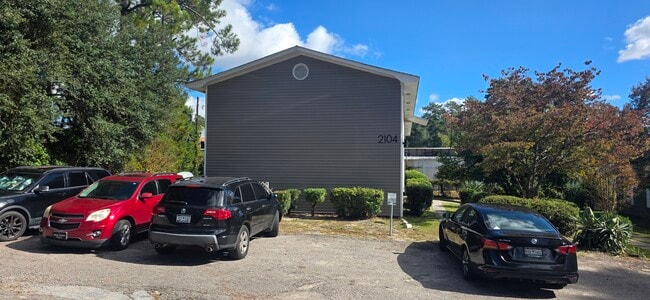 Side outside view from the street - 2104 Greenoaks Rd