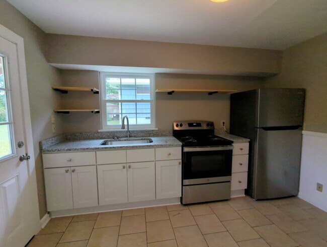 Foto del edificio - 3415 Hartford Dr