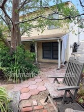 Building Photo - 2405 Honolulu Ave