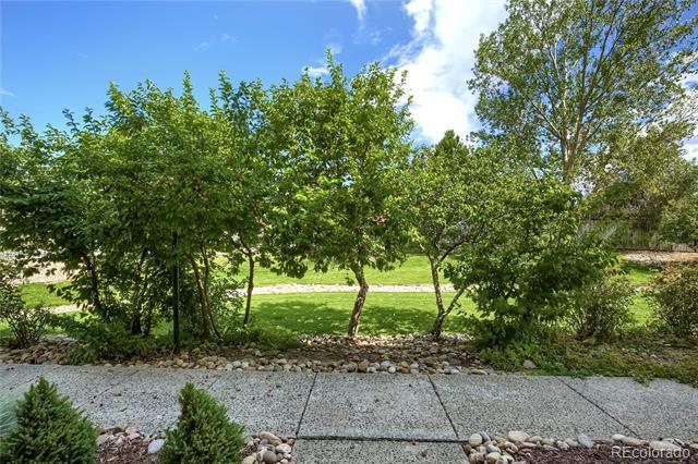 Building Photo - 9530 E Florida Ave