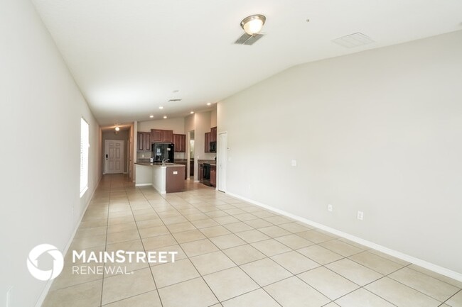 Building Photo - 36095 Carriage Pine Ct