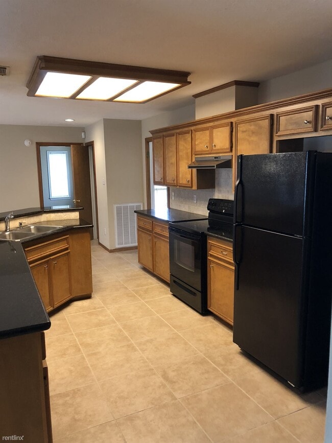 Building Photo - 4 br, 2.5 bath House - 2905 Durango Ct
