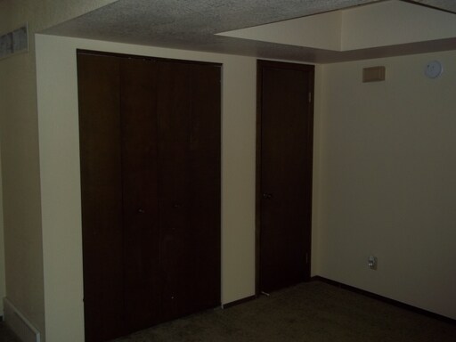 Building Photo - 75 N Orchard Dr