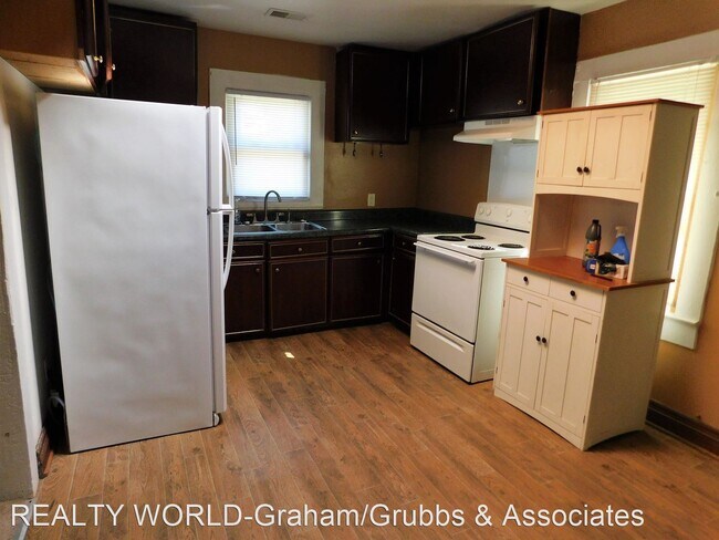Building Photo - 1 br, 1 bath House - 13700 Old McColl Road