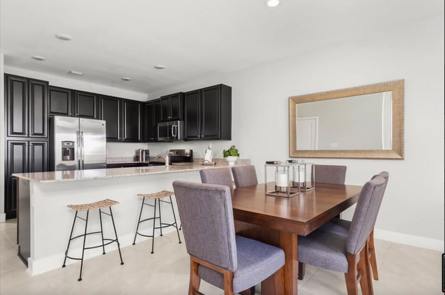 Dining area - 10806 SW 235th Ln