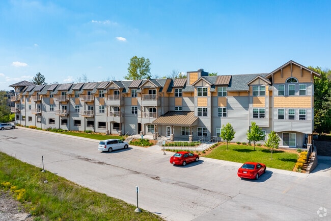 Building Photo - Brookfield Junction