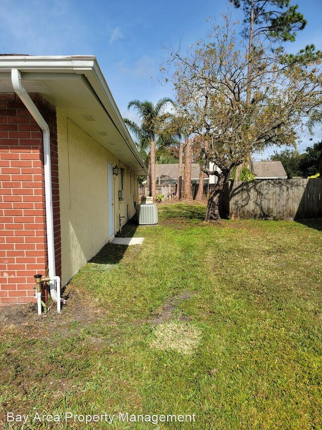 Building Photo - 3 br, 2 bath House - 4609 Sun Valley Drive