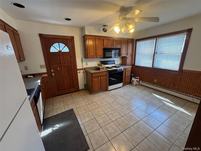 Building Photo - 260 17th St