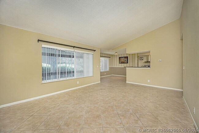 Foto del edificio - 815 Boynton Beach Blvd