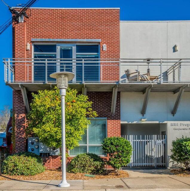 Primary Photo - 154 Brooks St SE